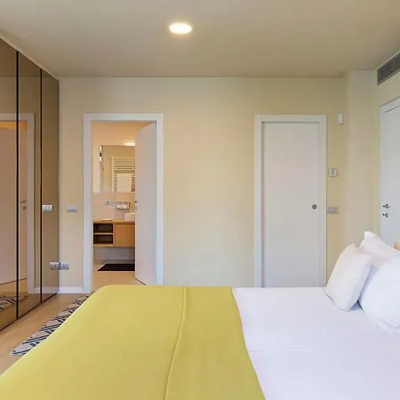 - Private Pool Apartament